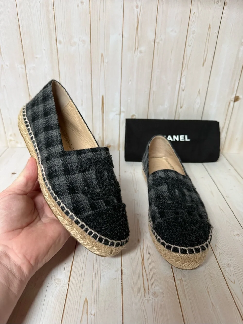 CHANEL Flannel CC Espadrille Flats Dark Grey/Black Sz 36 / 6
